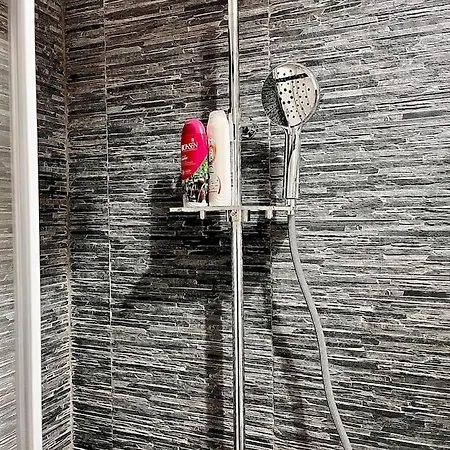 Apartamento Loft Deluxe Metro Bengasi Turim