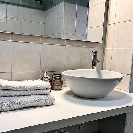 Loft Deluxe Metro Bengasi Lägenhet *